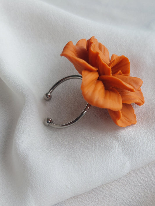 Orange flower adjustable satement ring - Dúil