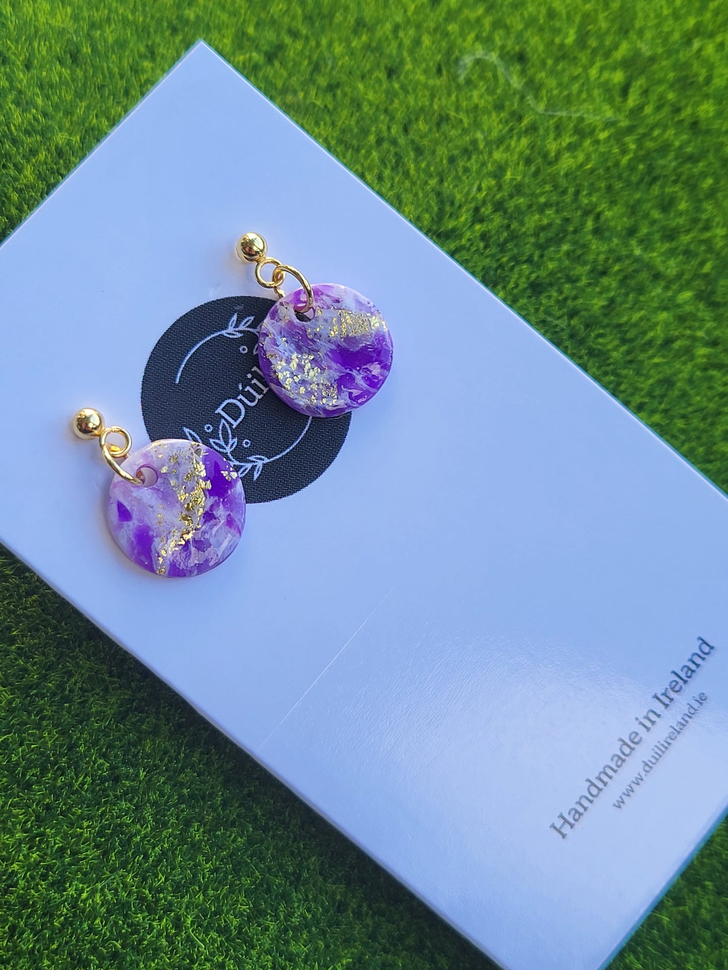 Dúil Purple Marble Dainty Dangle Earrings - Dúil