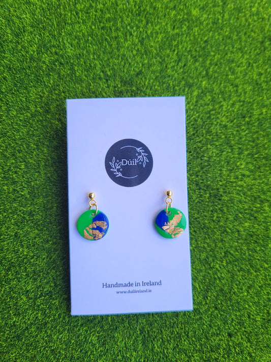 Dúil Green & Blue Dainty Dangle Earrings - Dúil
