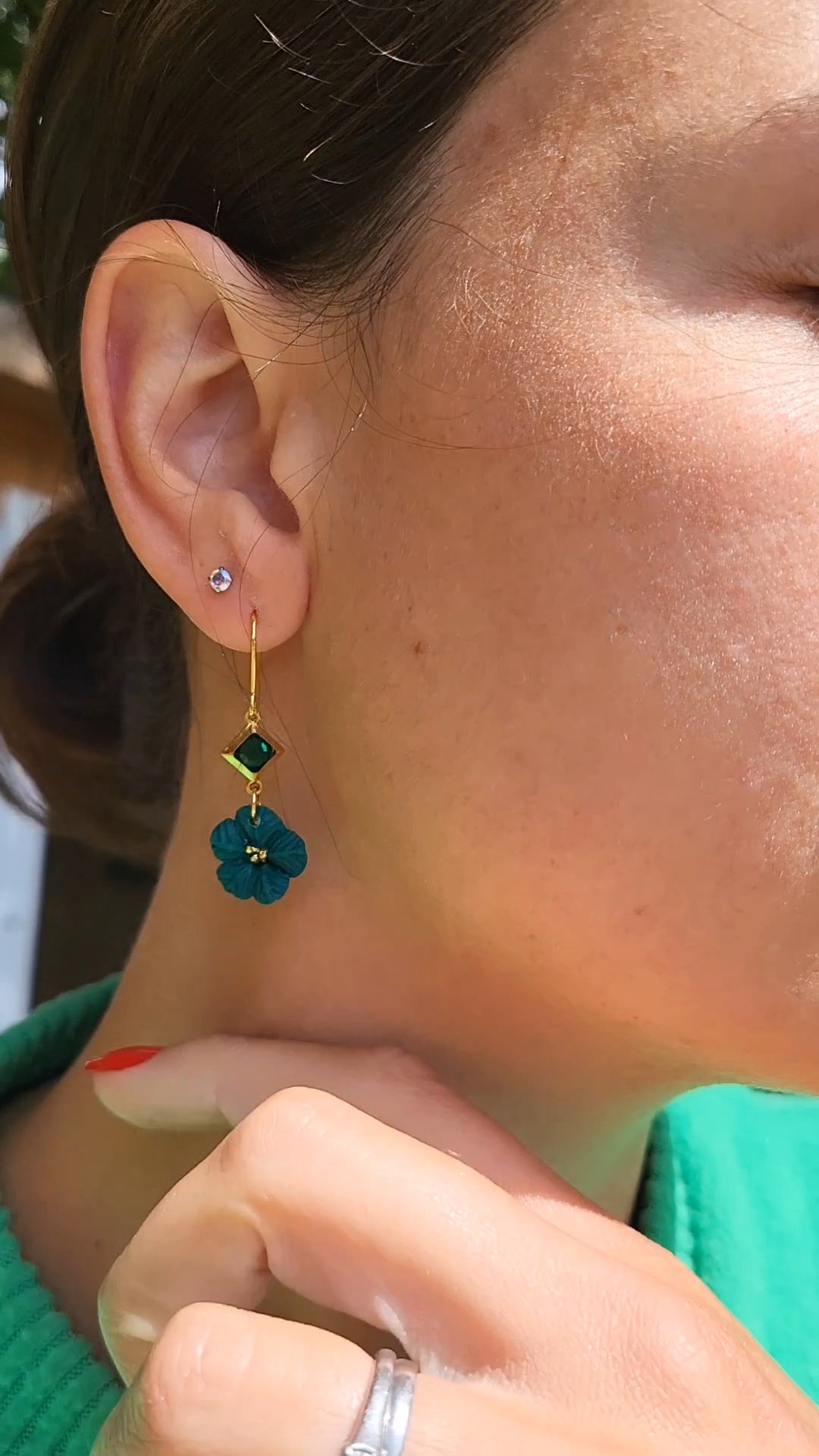 Green and gold flower earrings