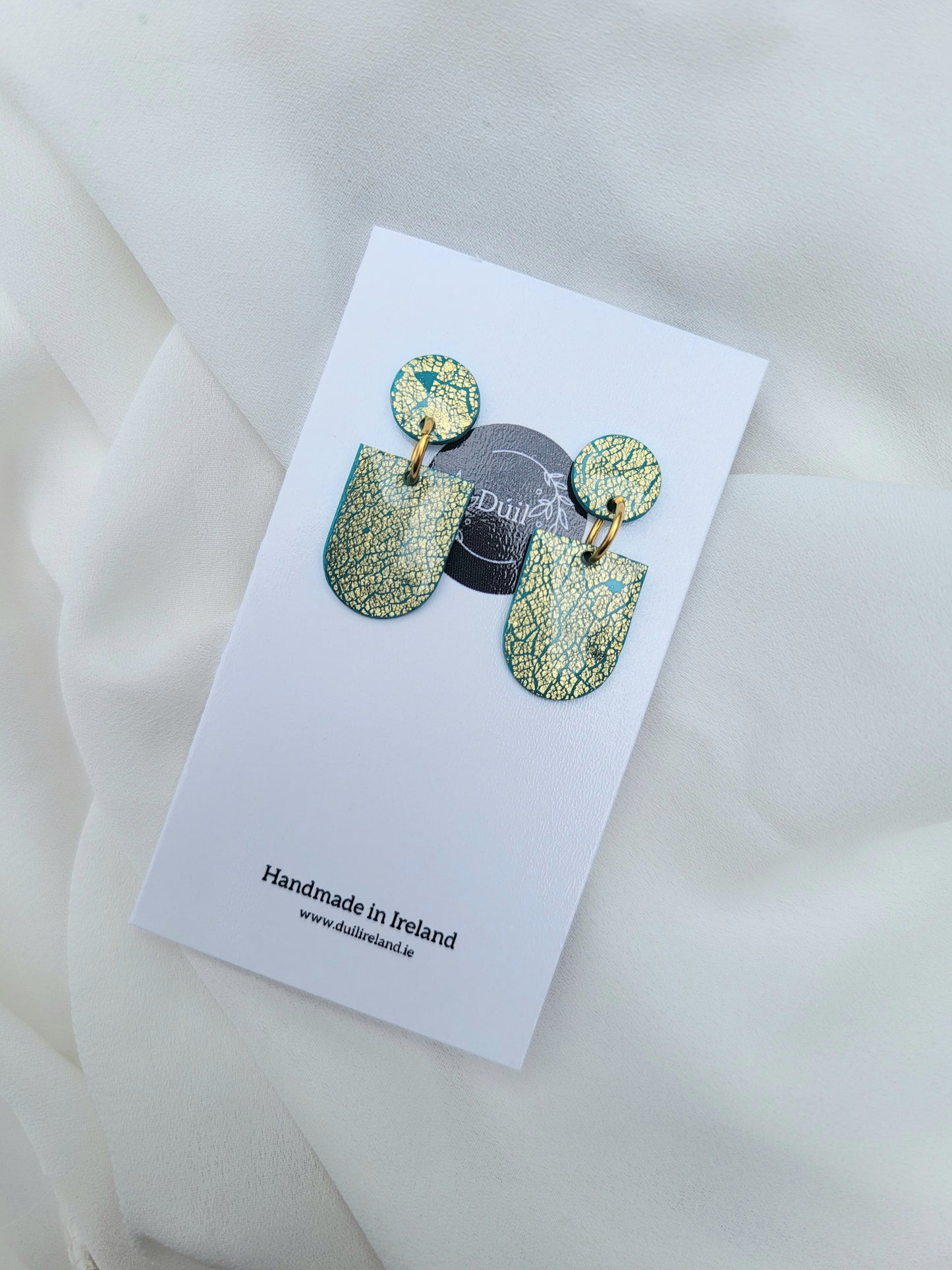 Peppermint Crackle Arc & Ora Earrings