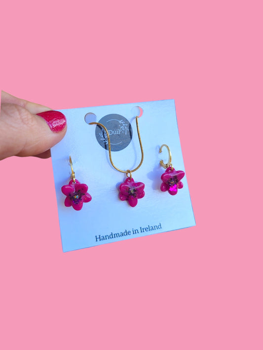 Pink flower necklace and earring set - Dúil