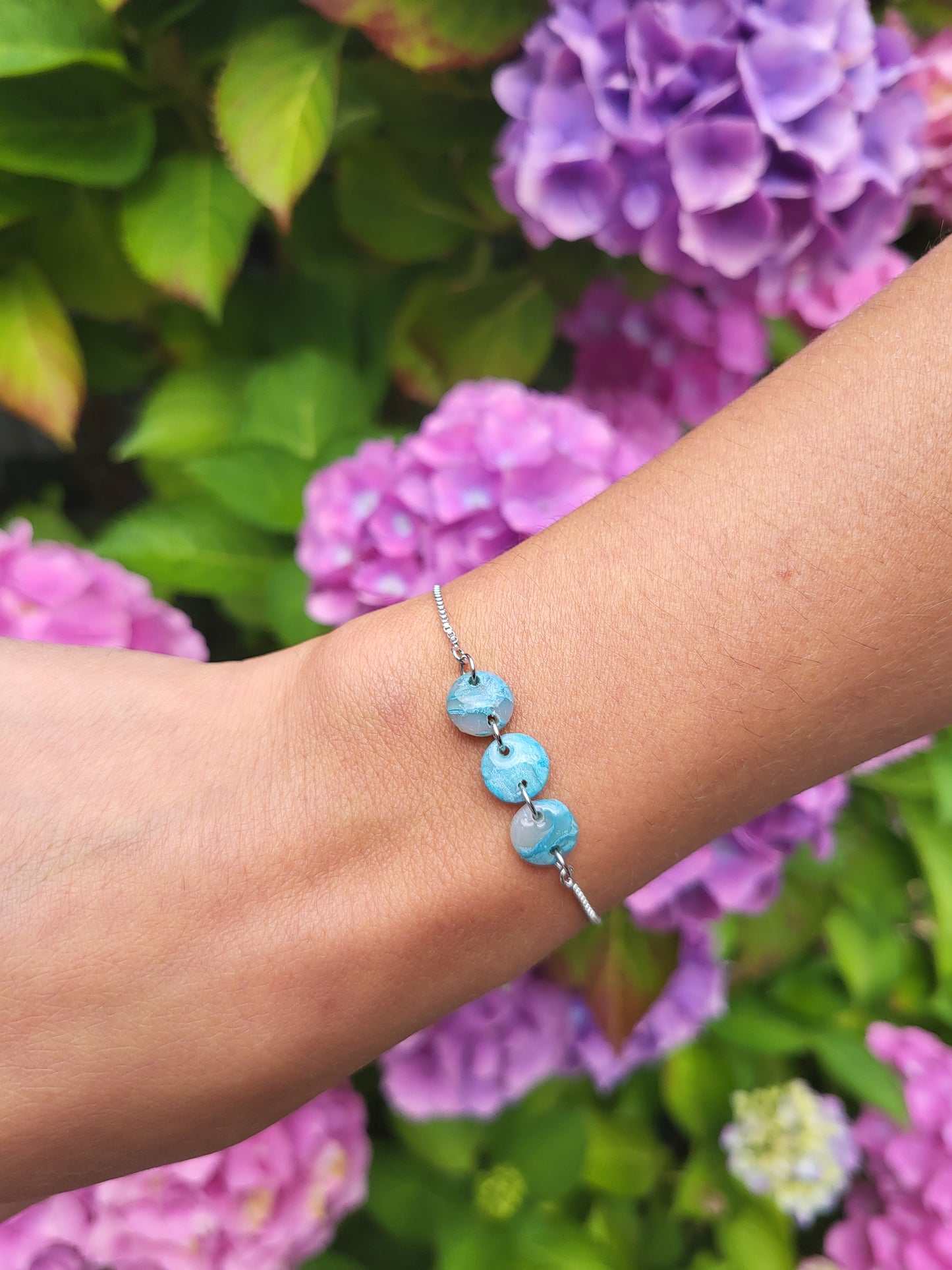 Sea foam silver adjustable bracelet