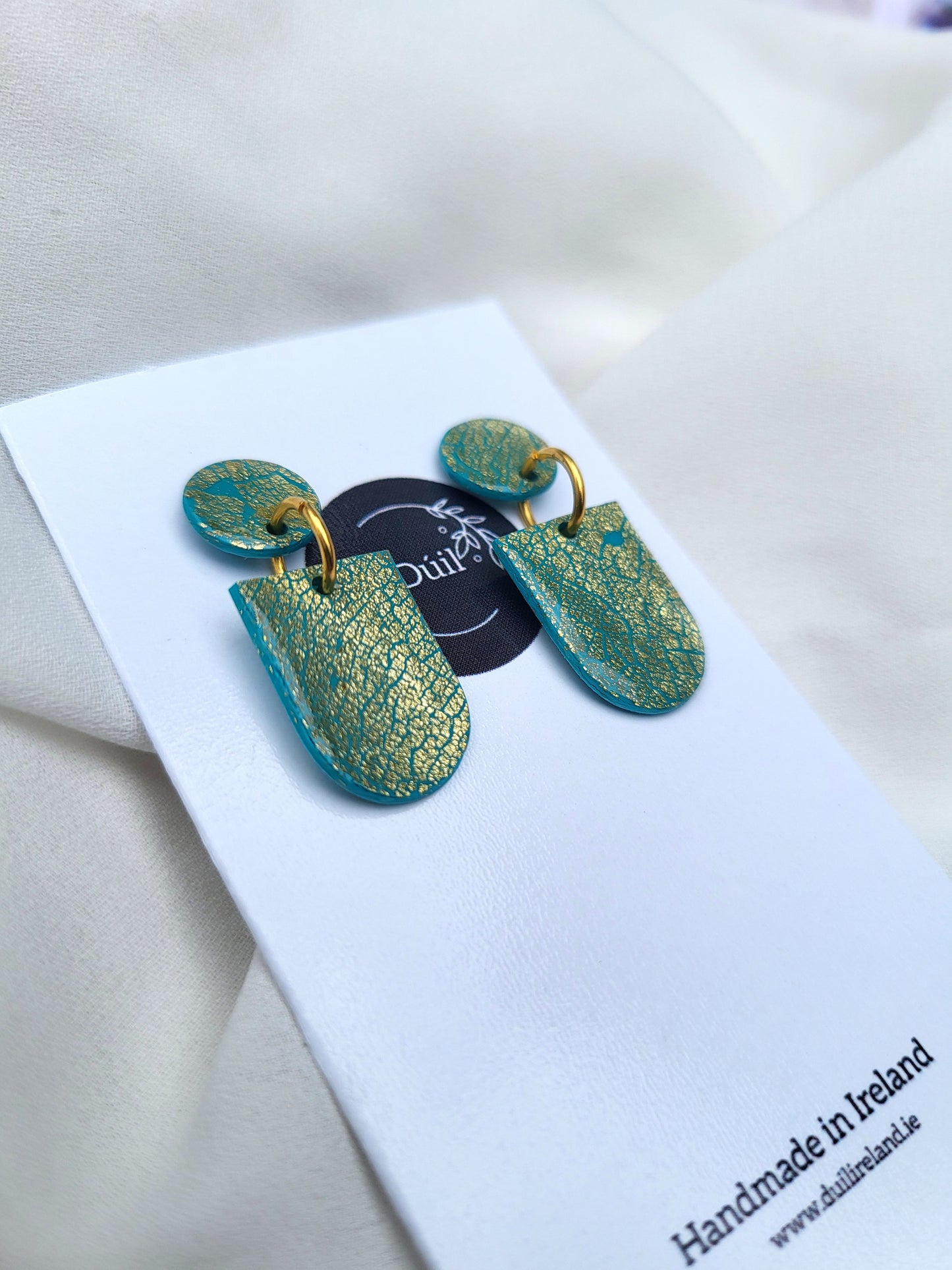 Peppermint Crackle Arc & Ora Earrings