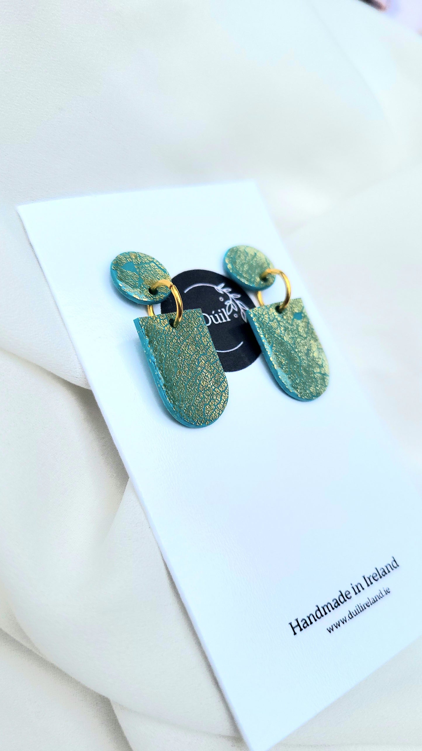 Peppermint Crackle Arc & Ora Earrings