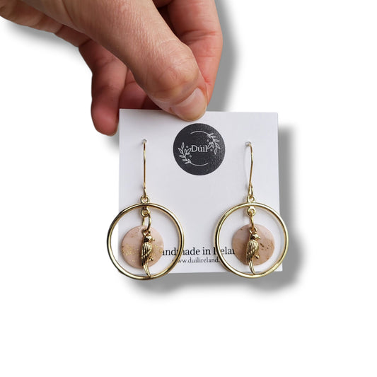 Dúil Beige and Gold Bird earrings