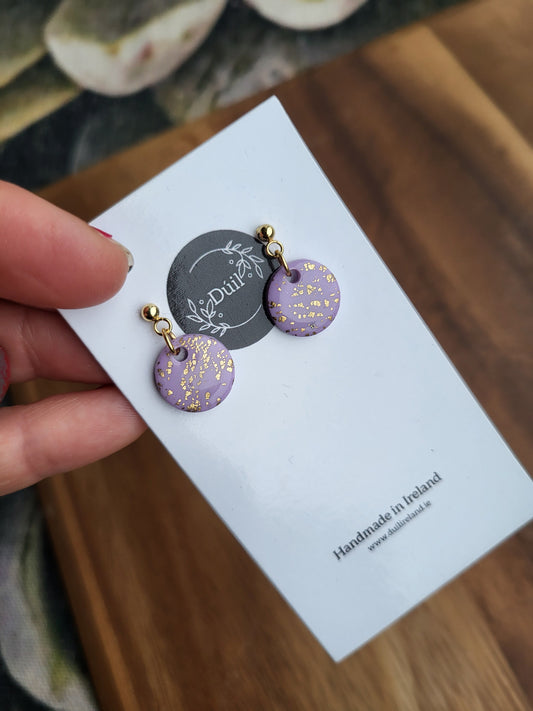 Dúil Light purple & gold dainty dangle earrings - Dúil
