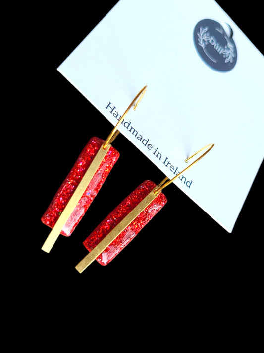 Red & gold sparkle dangling hoop earrings - Dúil