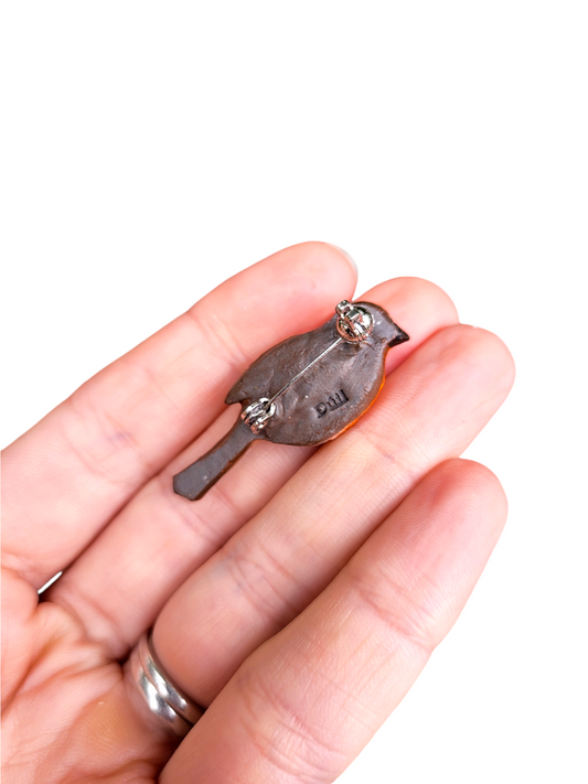 Robin brooch | polymer clay brooch | Robin bird brooch | robin jewellery | brooches | Dúil | Irish jewellery | Irish brooch | Irish gifts - Dúil
