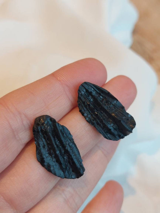 Dúil Black shimmer statement stud earrings | Black earrings | Black jewellery | Polymerclay earrings | Irish made gifts | Irish jewellery | Dúil - Dúil