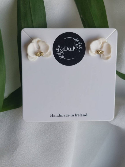Mini orchid stud earrings | polymer clay earrings | orchid earrings | Irish made earrings | Dúil | Irish jewellery | flower earrings - Dúil