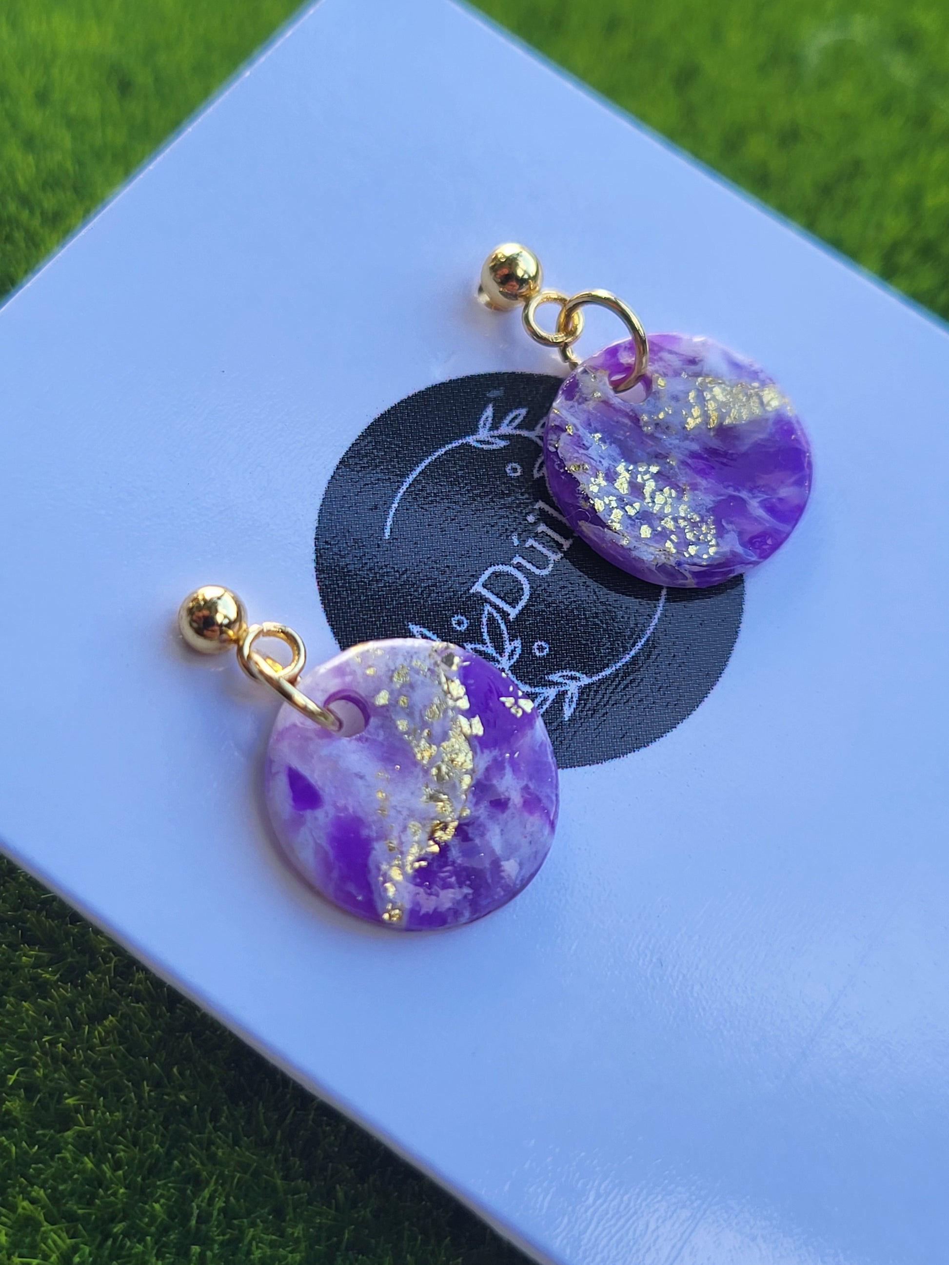 Dúil Purple Marble Dainty Dangle Earrings - Dúil