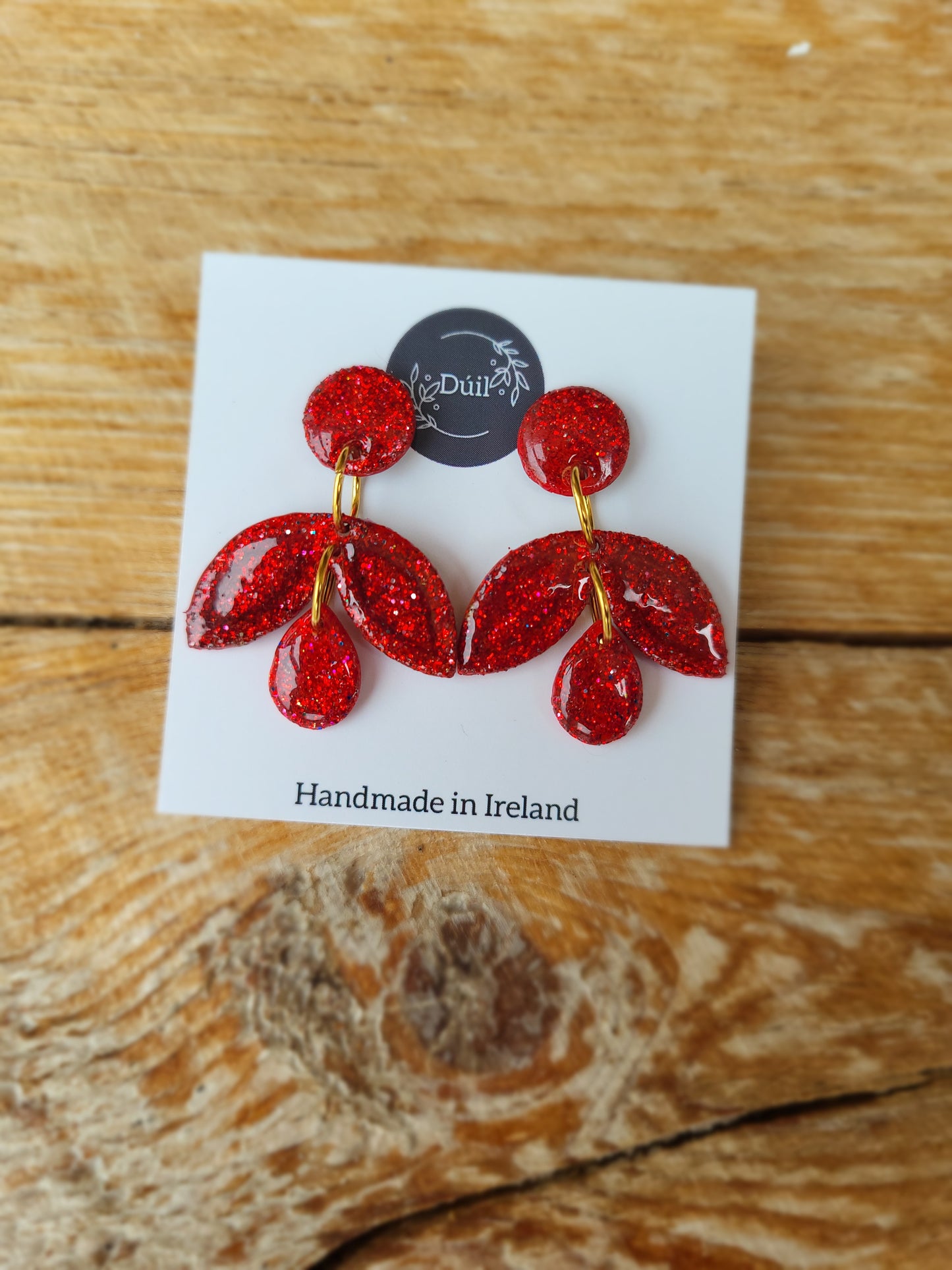 Dúil Sherry Red dangles