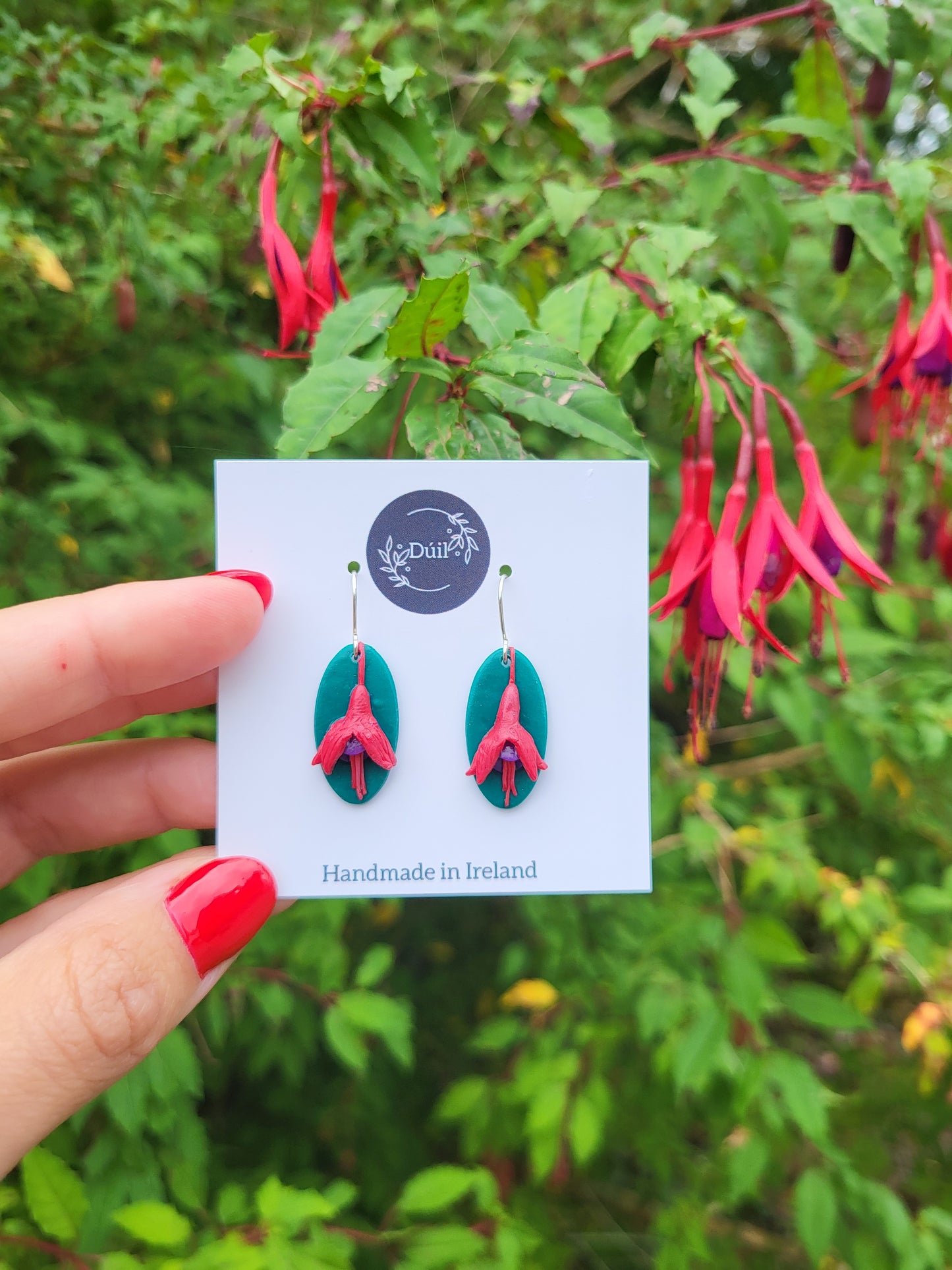 Fuchsia Oval Earrings