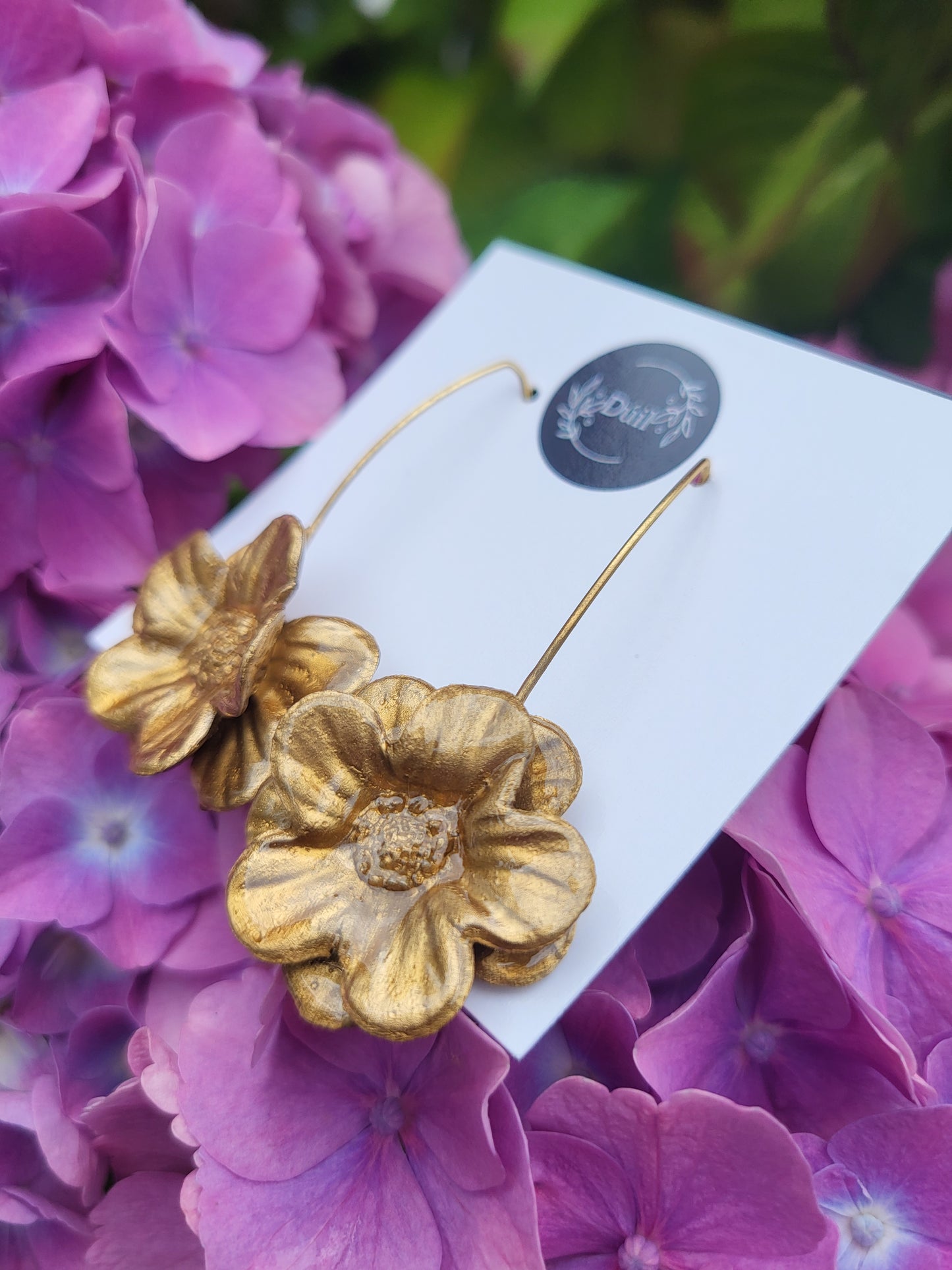 Gold Flower Dangle Drop Earrings