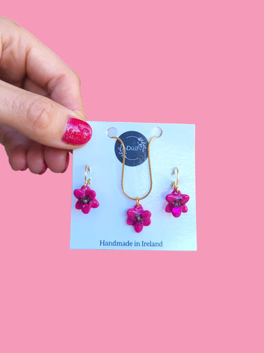 Pink flower necklace and earring set - Dúil