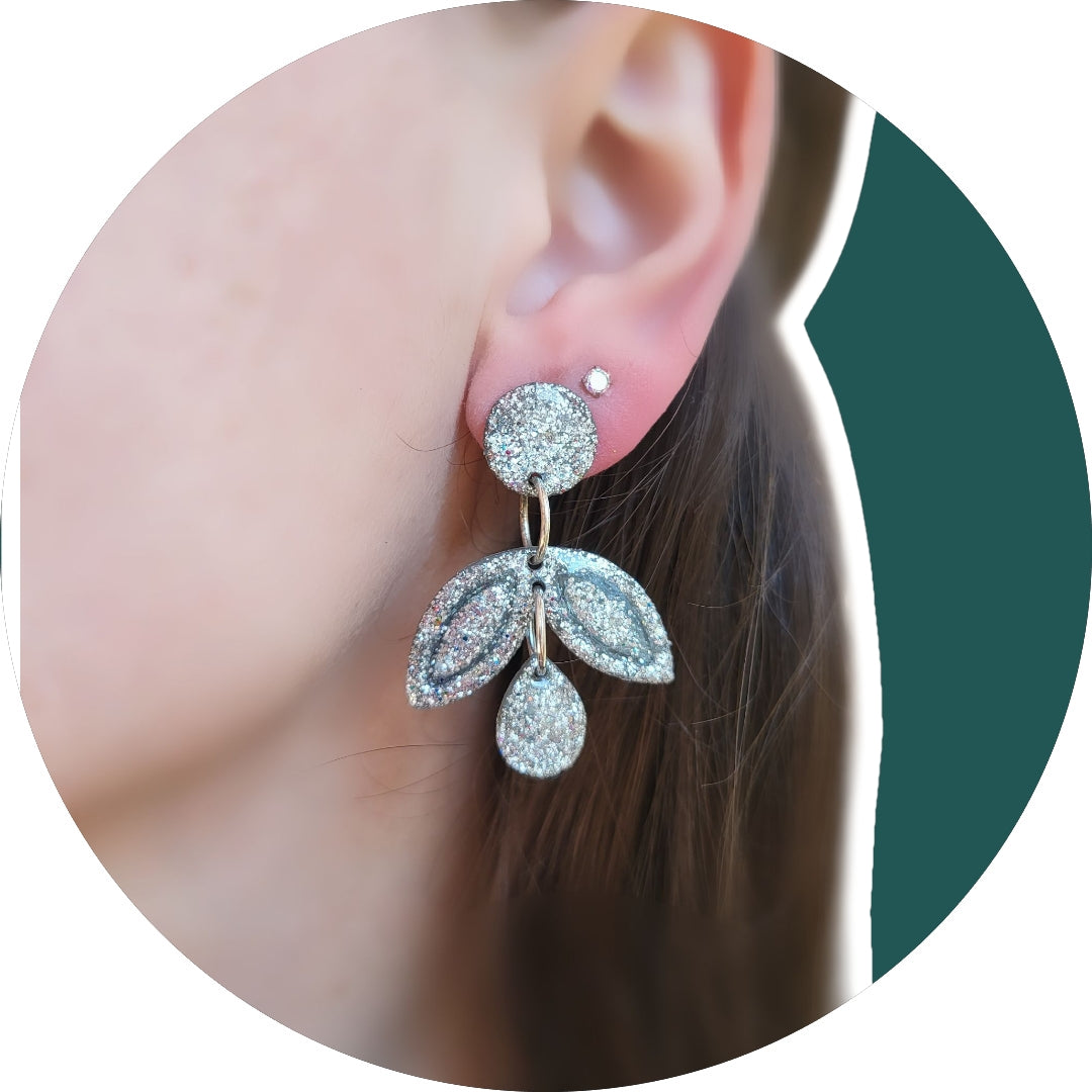 Dúil Sherry Silver dangles