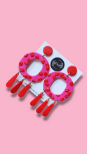Load image into Gallery viewer, &#39;Emma&#39; Red &amp; Pink Dangle Earrings - Dúil
