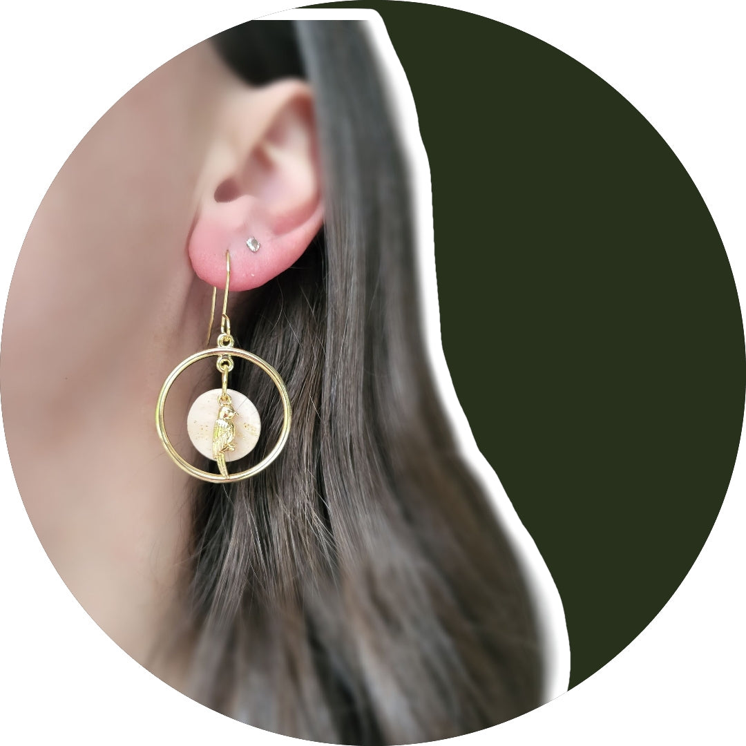 Dúil Beige and Gold Bird earrings