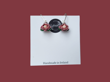 Load image into Gallery viewer, Protea dangle earrings - Dúil

