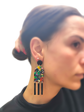 Load image into Gallery viewer, Saoirse Dangle Earrings - Dúil
