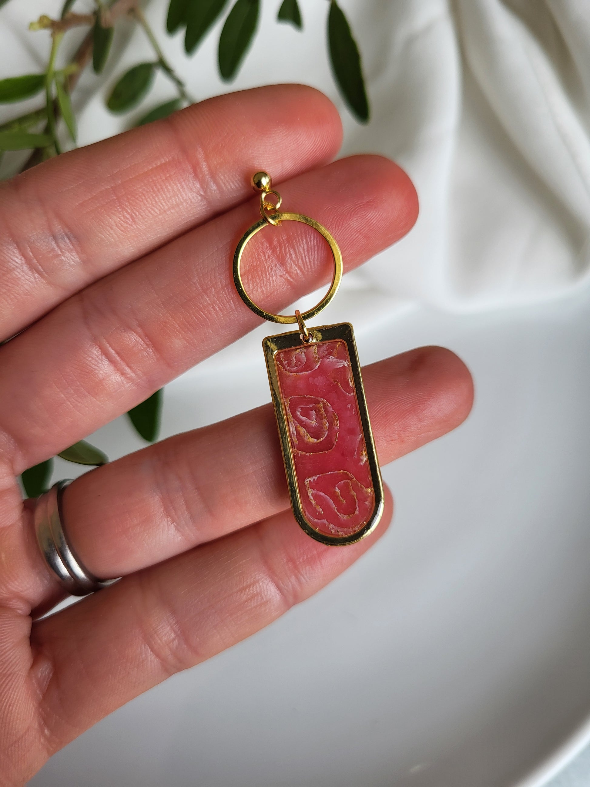 Sammy Gold and dusty pink dangle earrings - Dúil