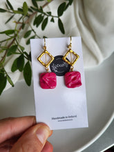 Load image into Gallery viewer, Pink surprise dangles earrings - Dúil
