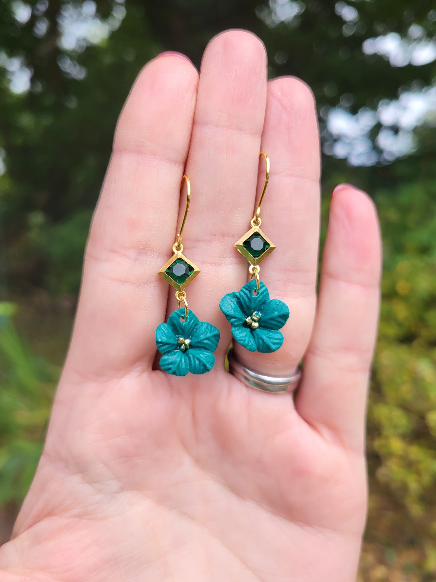 Green and gold flower earrings