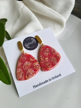 Load image into Gallery viewer, Dusty pink &amp; gold dangle earrings - Dúil
