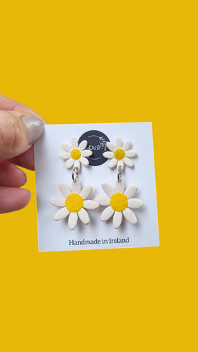 Double Dangle Daisie Earrings - Dúil