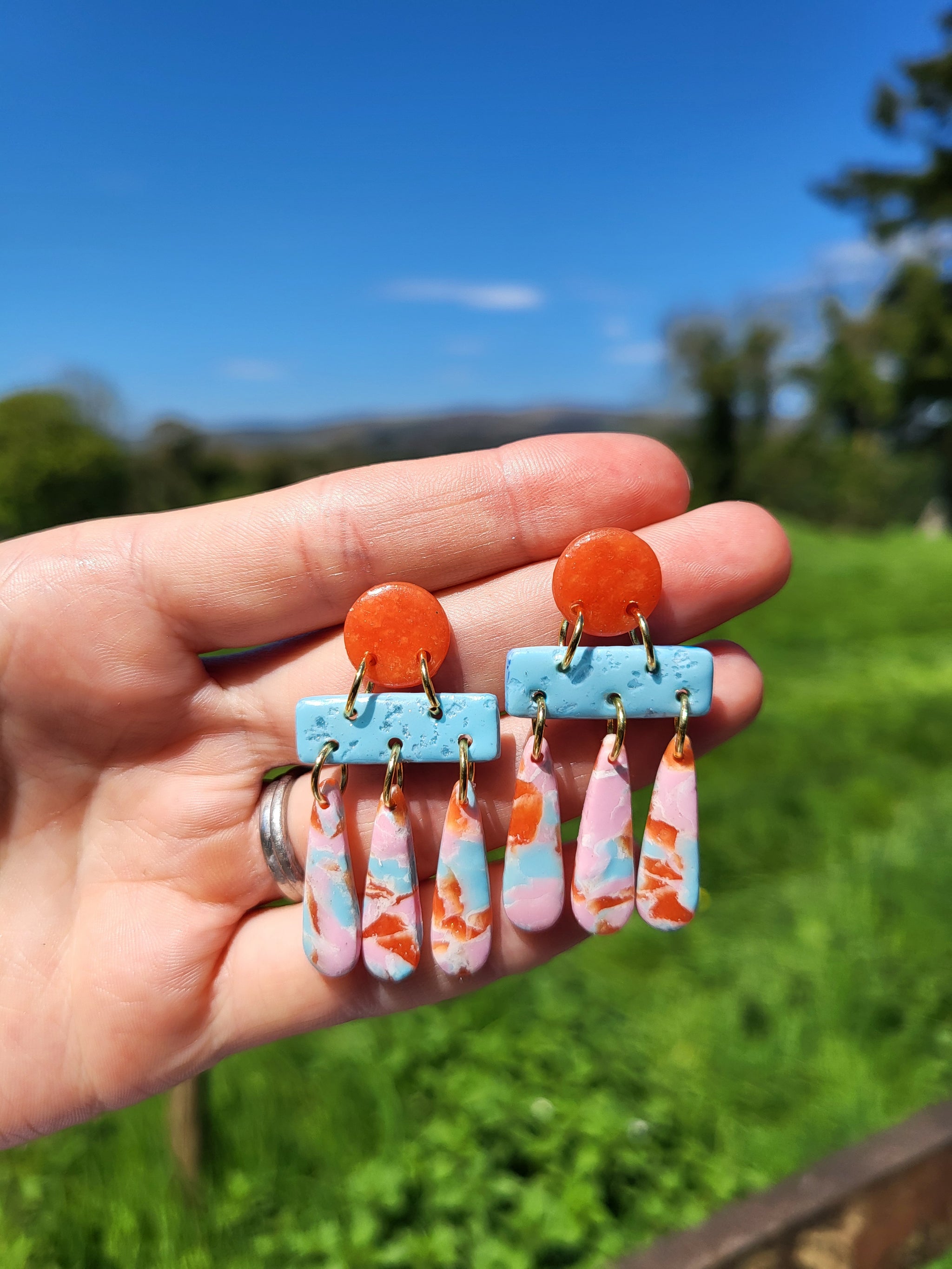 3000x4000 pimpandhost lola 