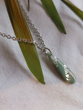 Load image into Gallery viewer, Dúil Sage &amp; silver necklace - Dúil
