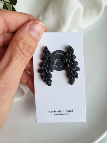 Dúil - Black fleur statement stud earrings - Dúil