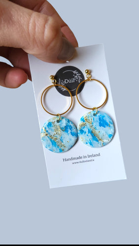 Nicole Blue Marble Dangle Earrings - Dúil