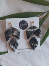 Load image into Gallery viewer, Dúil Rachel Black earrings - Dúil
