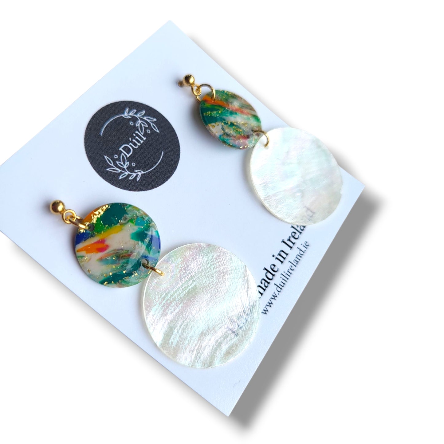 Dúil Ocean Shimmer Mother of Pearl Dangle Earrings