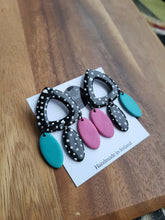 Load image into Gallery viewer, Polka dot party earrings - Dúil
