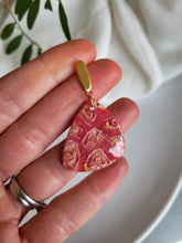 Load image into Gallery viewer, Dusty pink &amp; gold dangle earrings - Dúil
