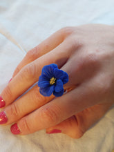 Load image into Gallery viewer, Dúil Jewellery | Irish made jewellery 

