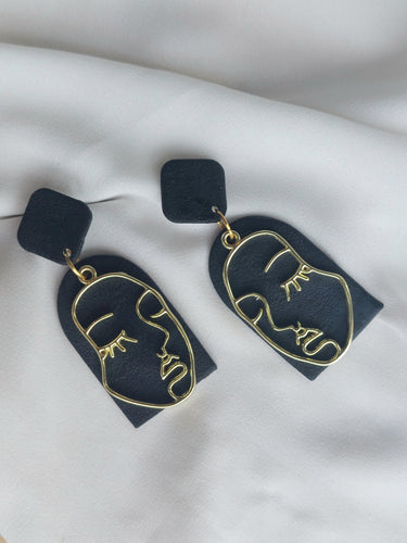Dúil Black & gold boho face earrings - Dúil