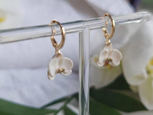 Load image into Gallery viewer, Mini orchid dangling earrings | polymer clay earrings | orchid earrings | Irish made earrings | Dúil | Irish jewellery | flower earrings - Dúil
